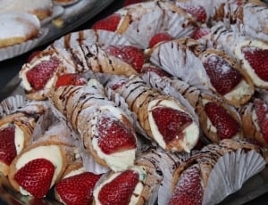 strawberry pastry lot thumbnail