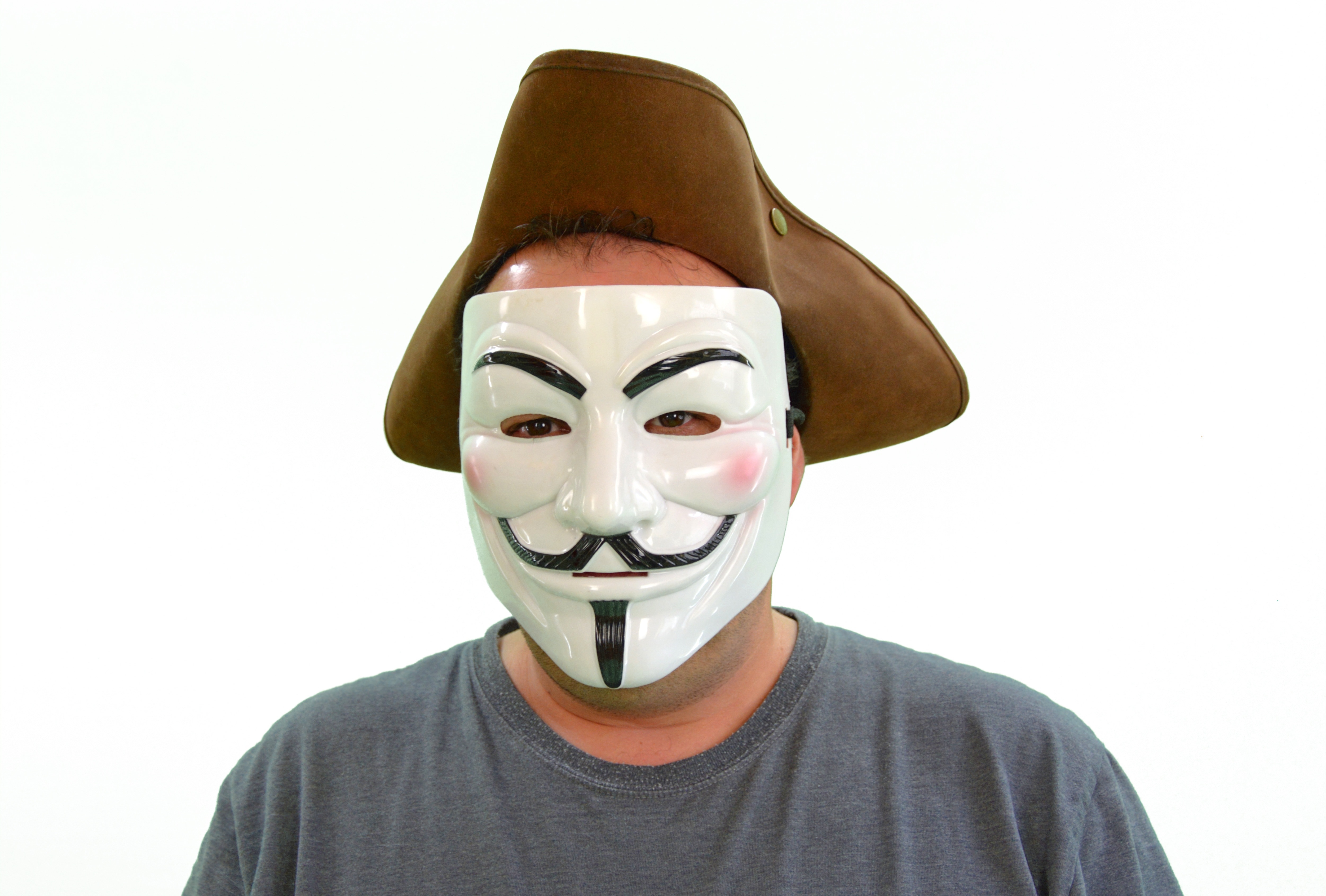 person wearing unanimous mask and gray shirt