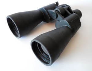 black binoculars thumbnail
