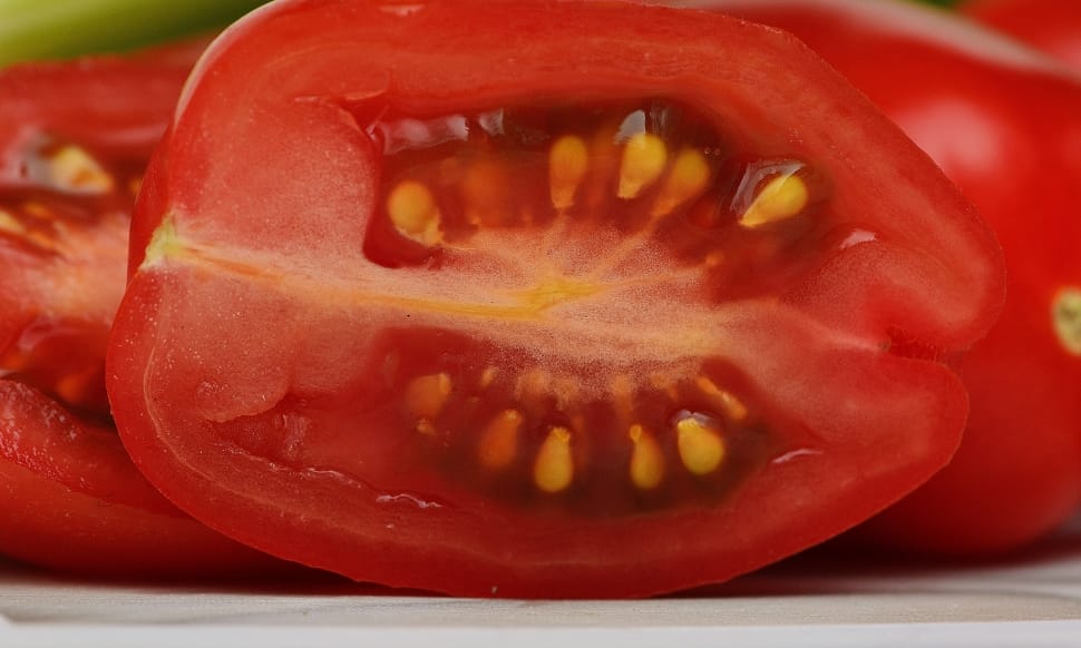 slice tomatoes preview