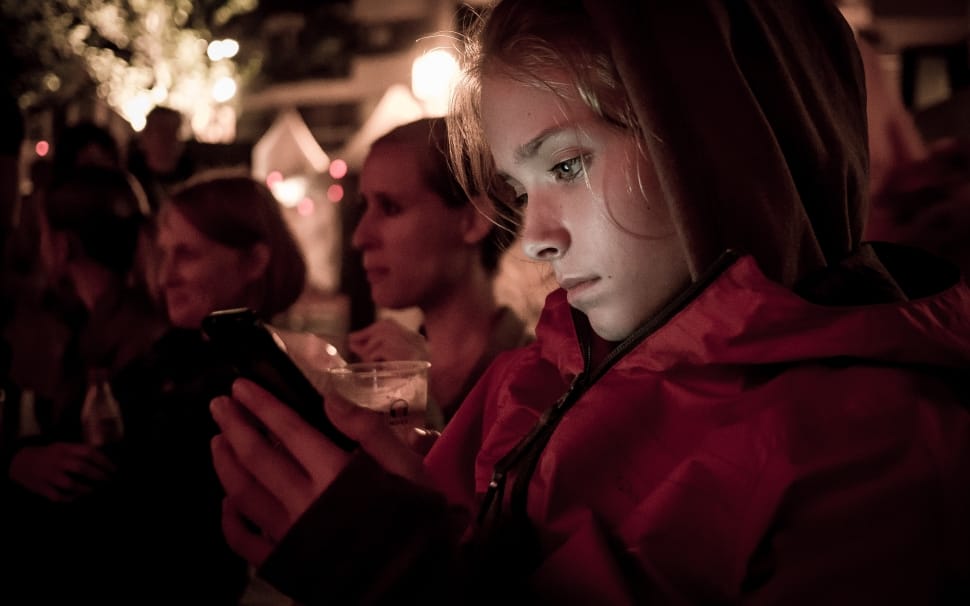 Girl, Phone, Late Night, Social Network, red, headshot preview