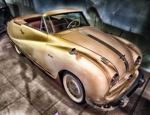 brown classic coupe convertible thumbnail