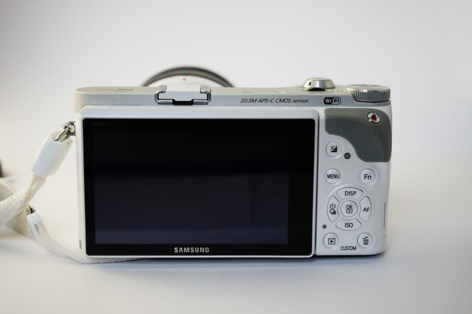 gray and white samsung digital camera preview