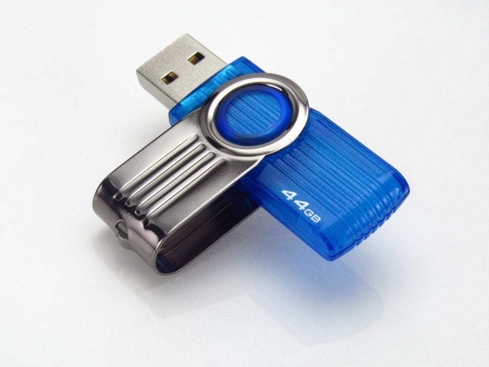 blue and black 44gb usb flash drive free image - Peakpx