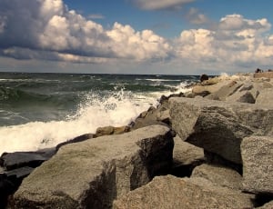 gray stone near on the seashore thumbnail