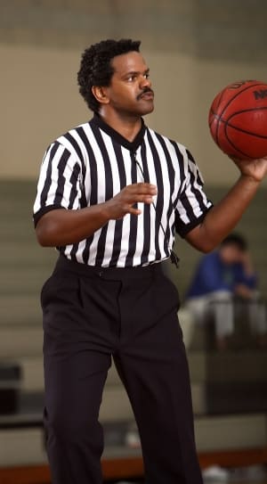 basketball referee thumbnail