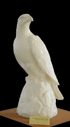 white bird figurine thumbnail