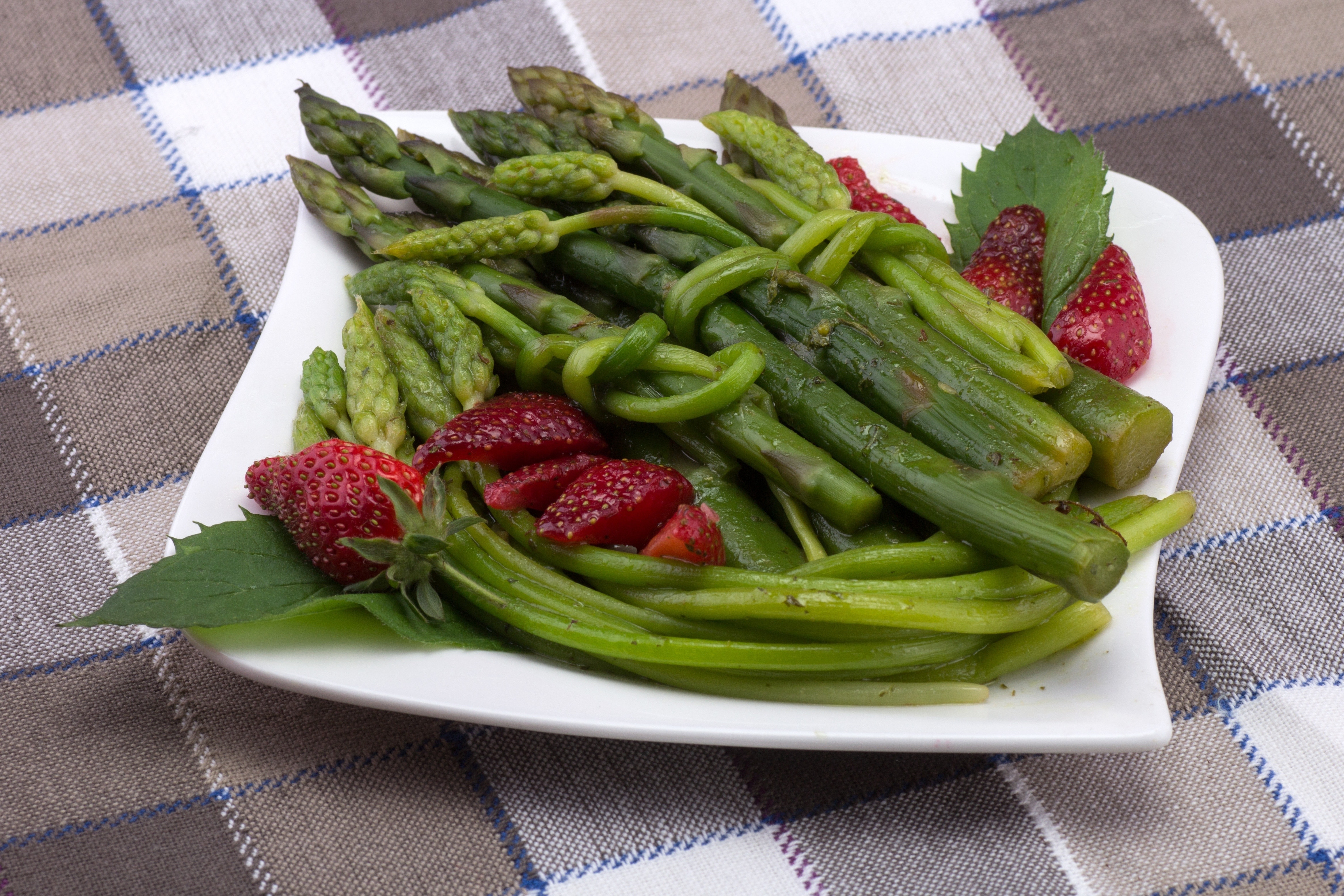 asparagus and strawberry