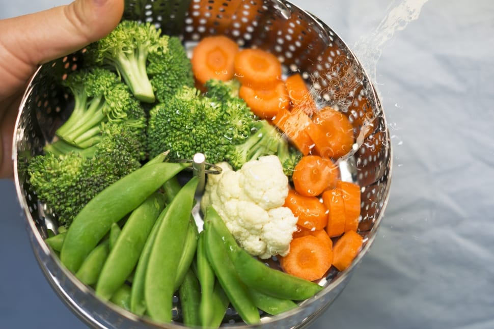 Broccoli, Beans, Vegetables, Steam, human hand, human body part preview