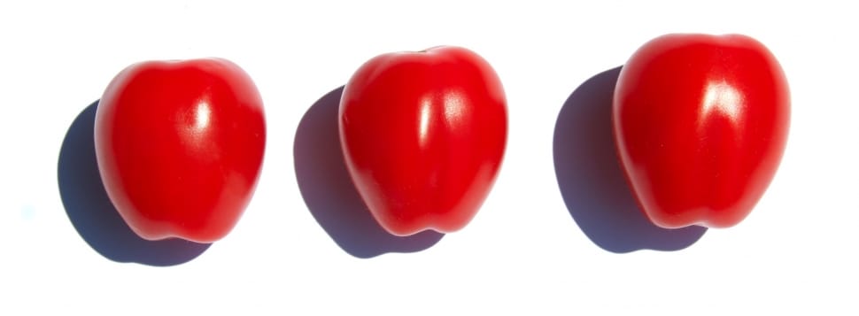 three red apple fruits preview