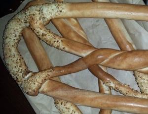 pretzel bread thumbnail