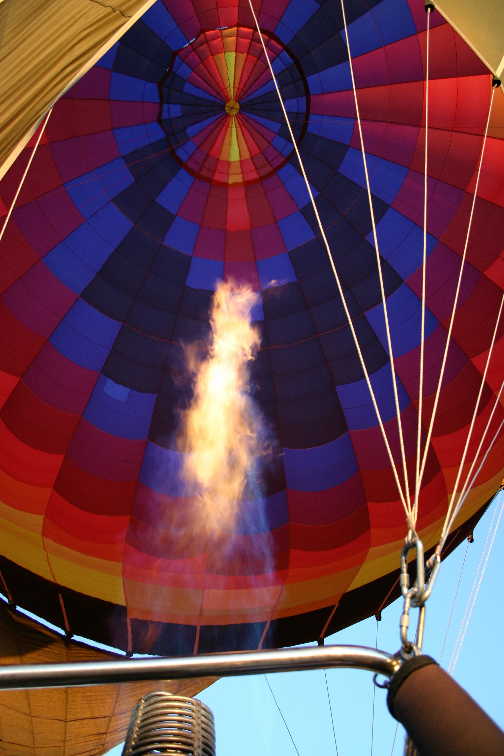 blue,red,orange and yellow hot air balloon