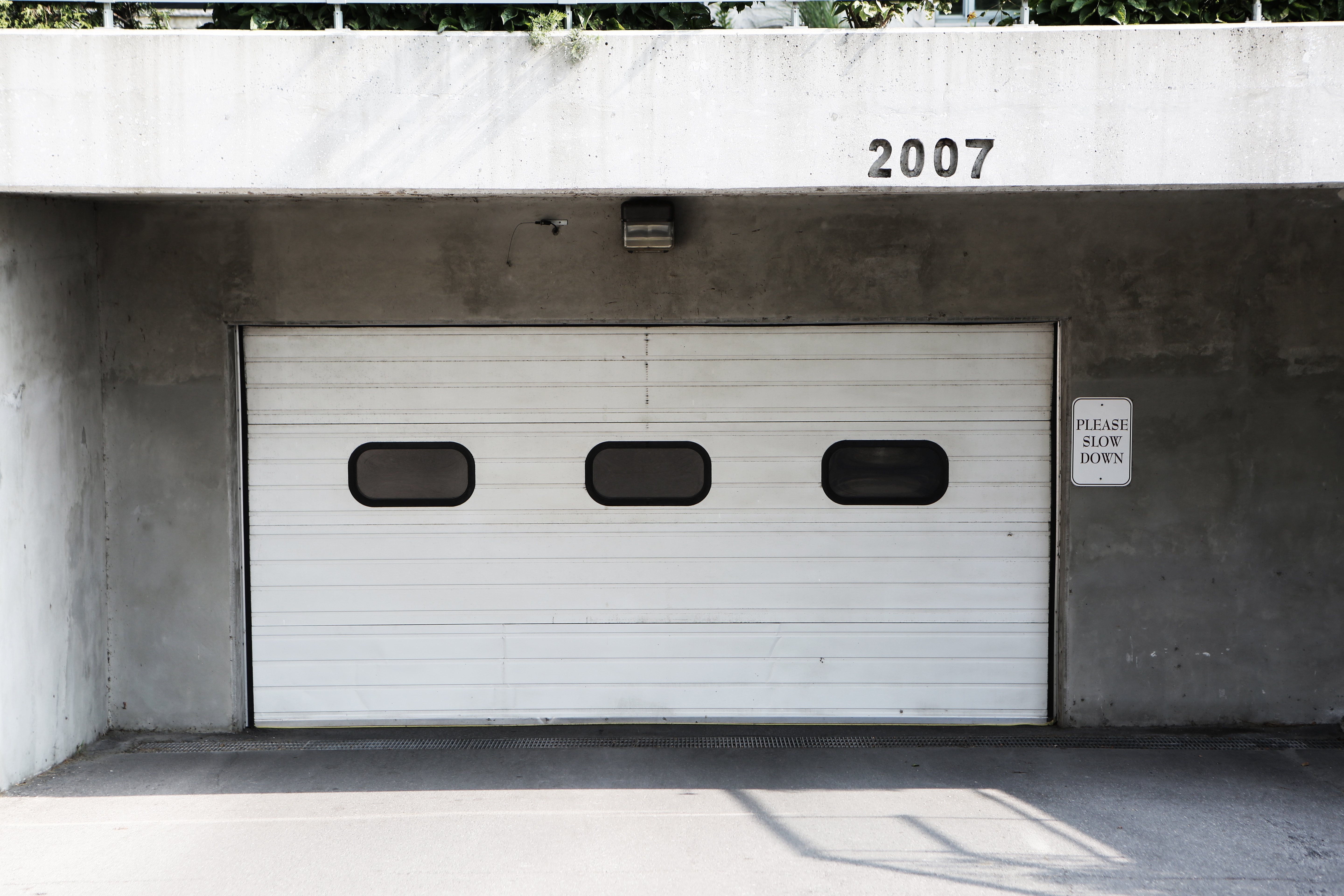 garage door closed