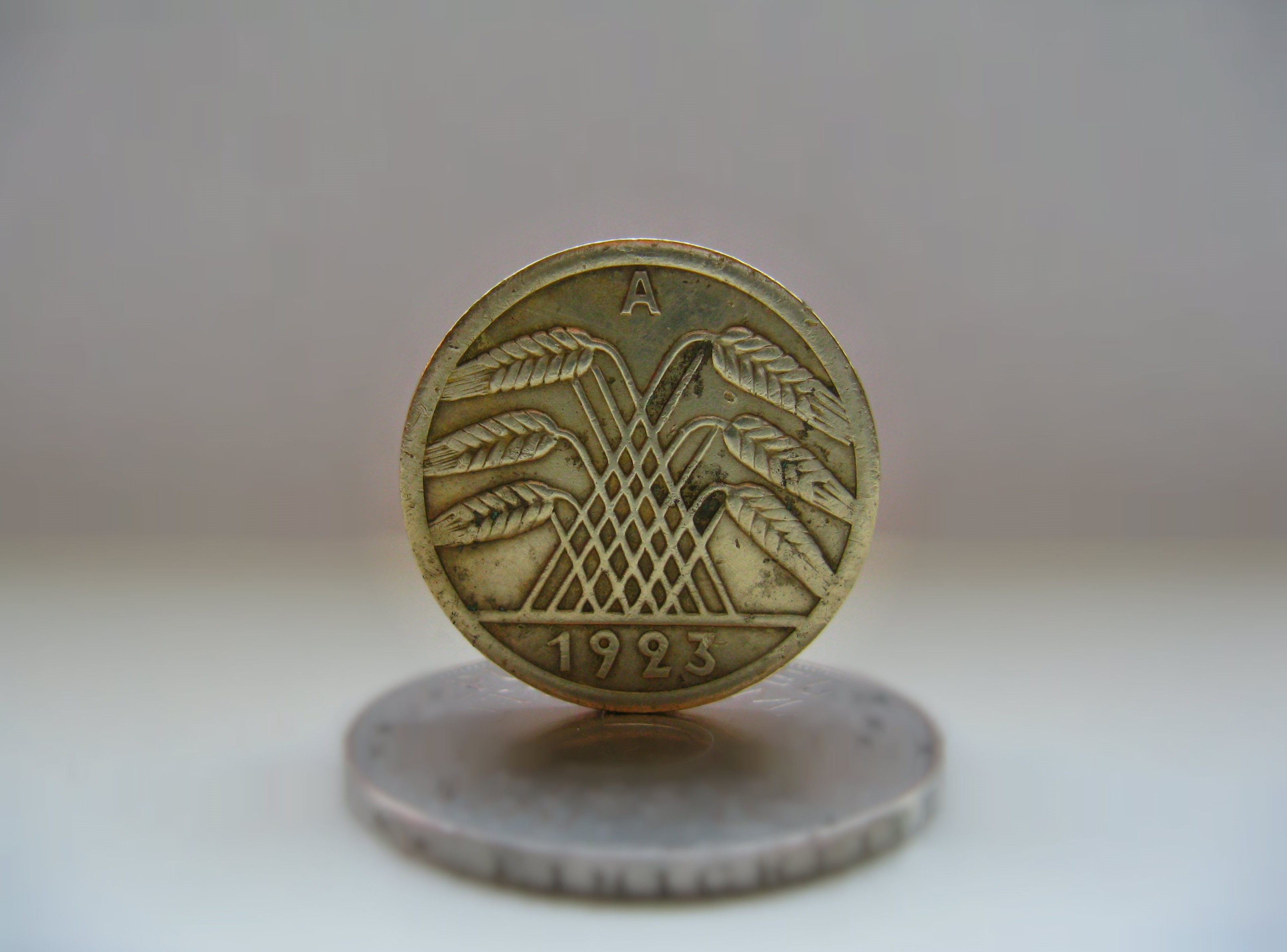gold 1923 coin