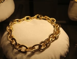silver chain bracelet thumbnail
