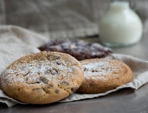 2 chocolate chip cookies with dusting thumbnail