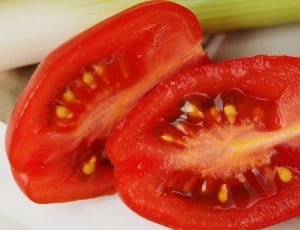 slice of tomato thumbnail
