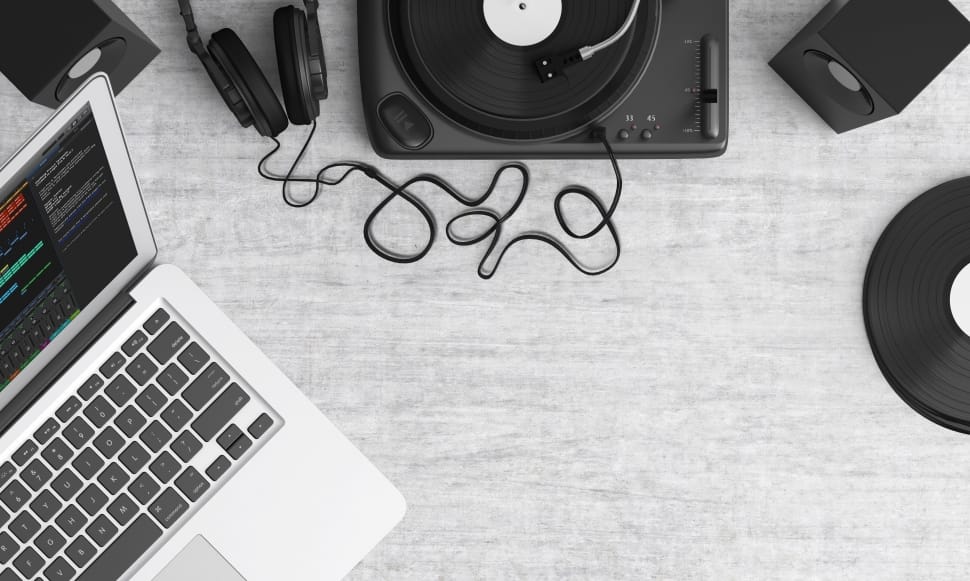 macbook air and dj turntable preview