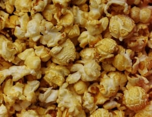 baked popcorn thumbnail