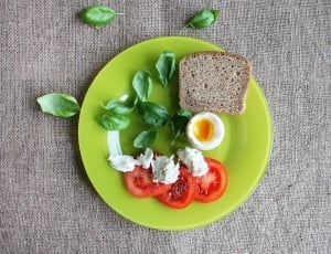 bread, egg and sliced tomato thumbnail