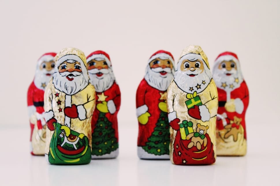 6 santa claus ceramic figurines preview