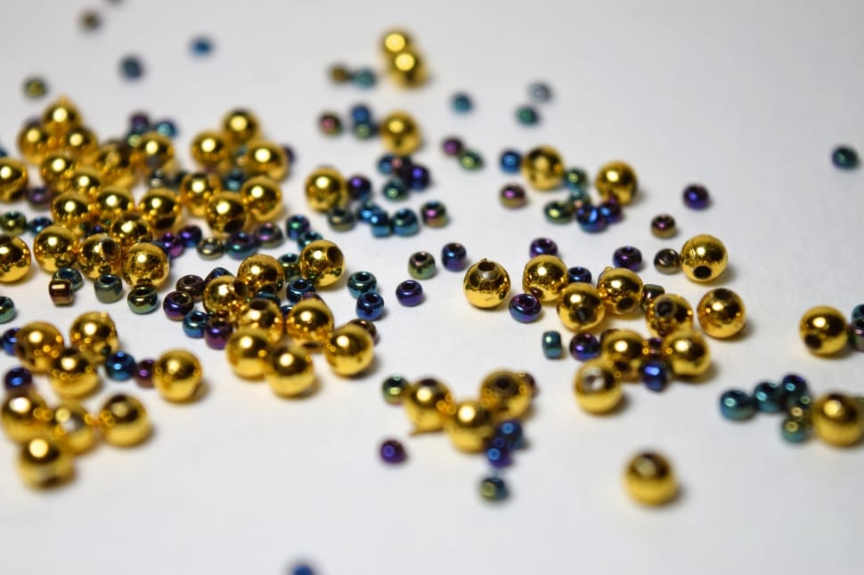 gold and blue beads preview