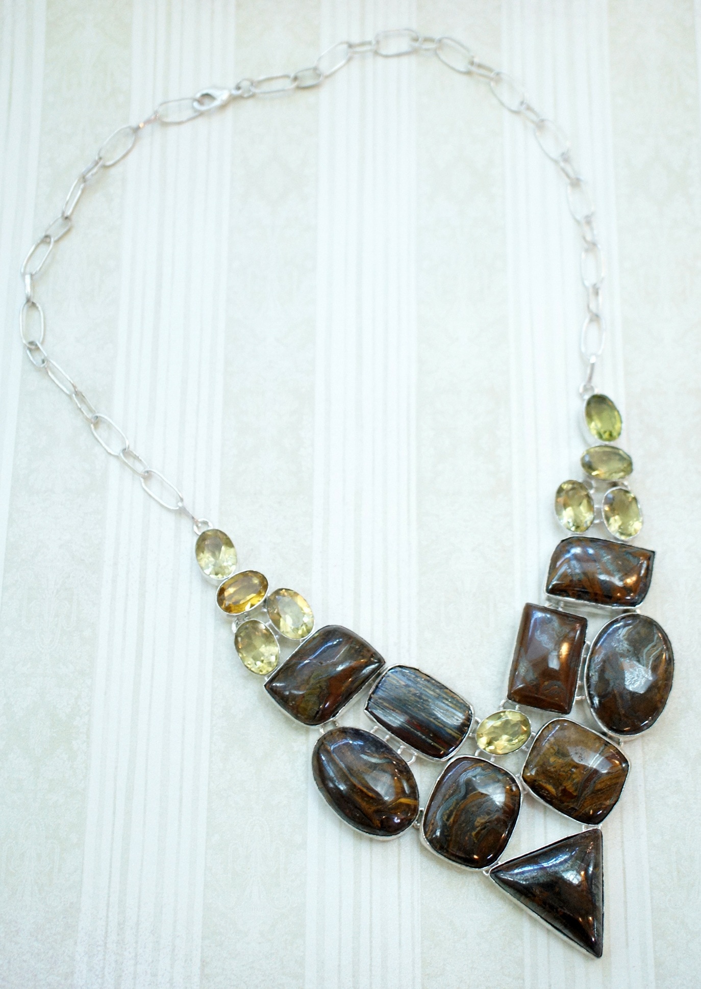 brown and gold beaded collar necklace