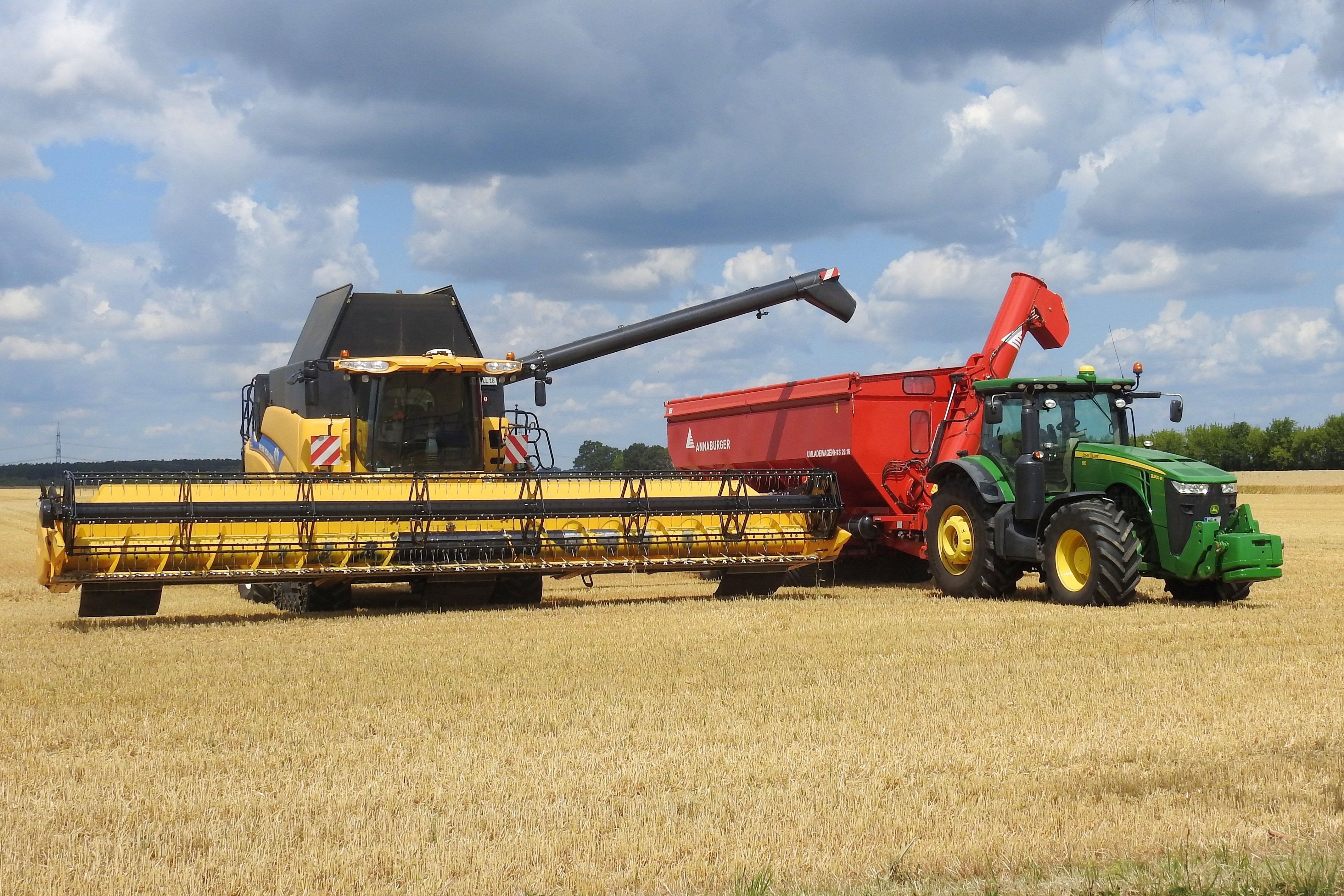 Combine Harvester, Harvester, combine harvester, field