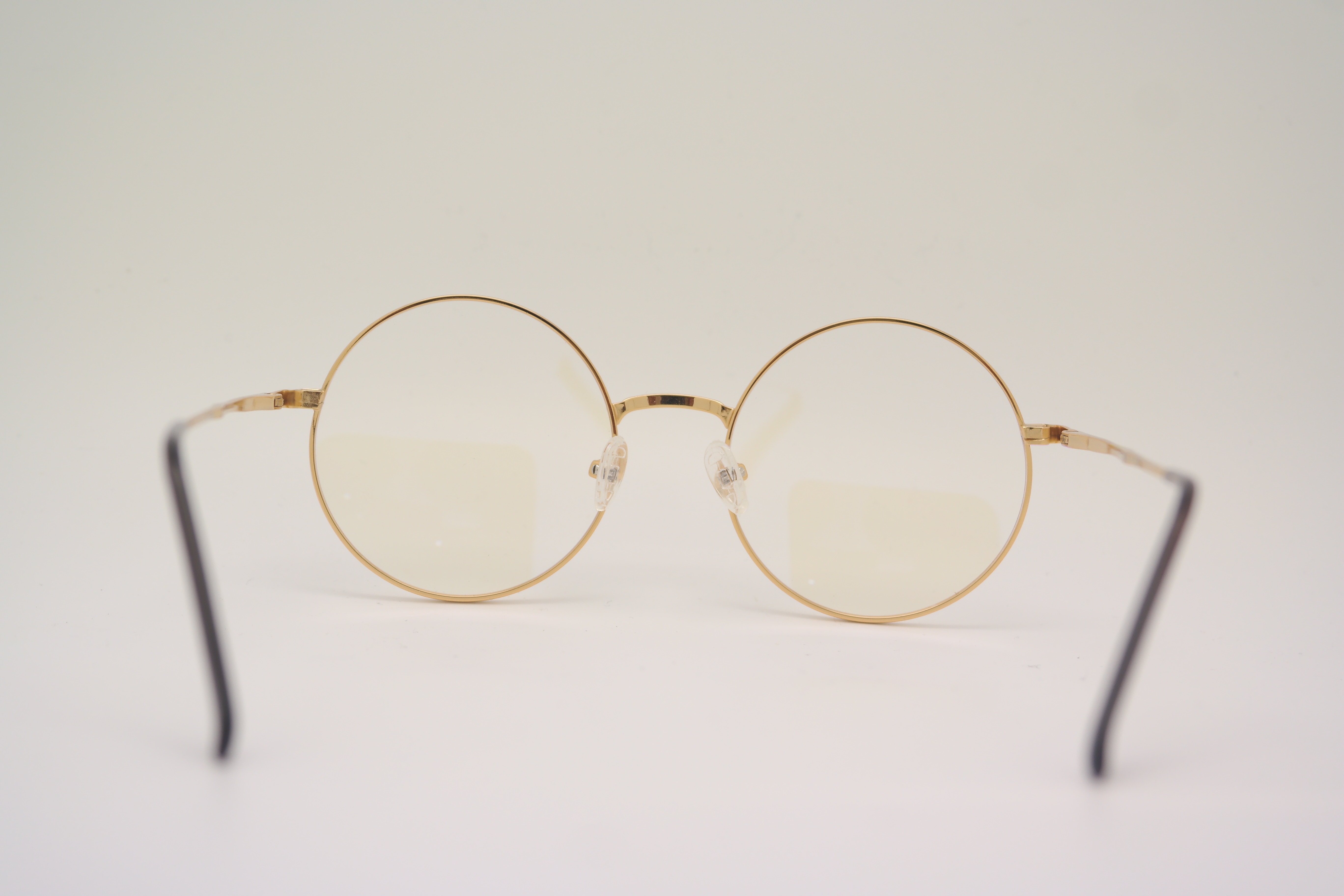 gold frame round eyeglasses
