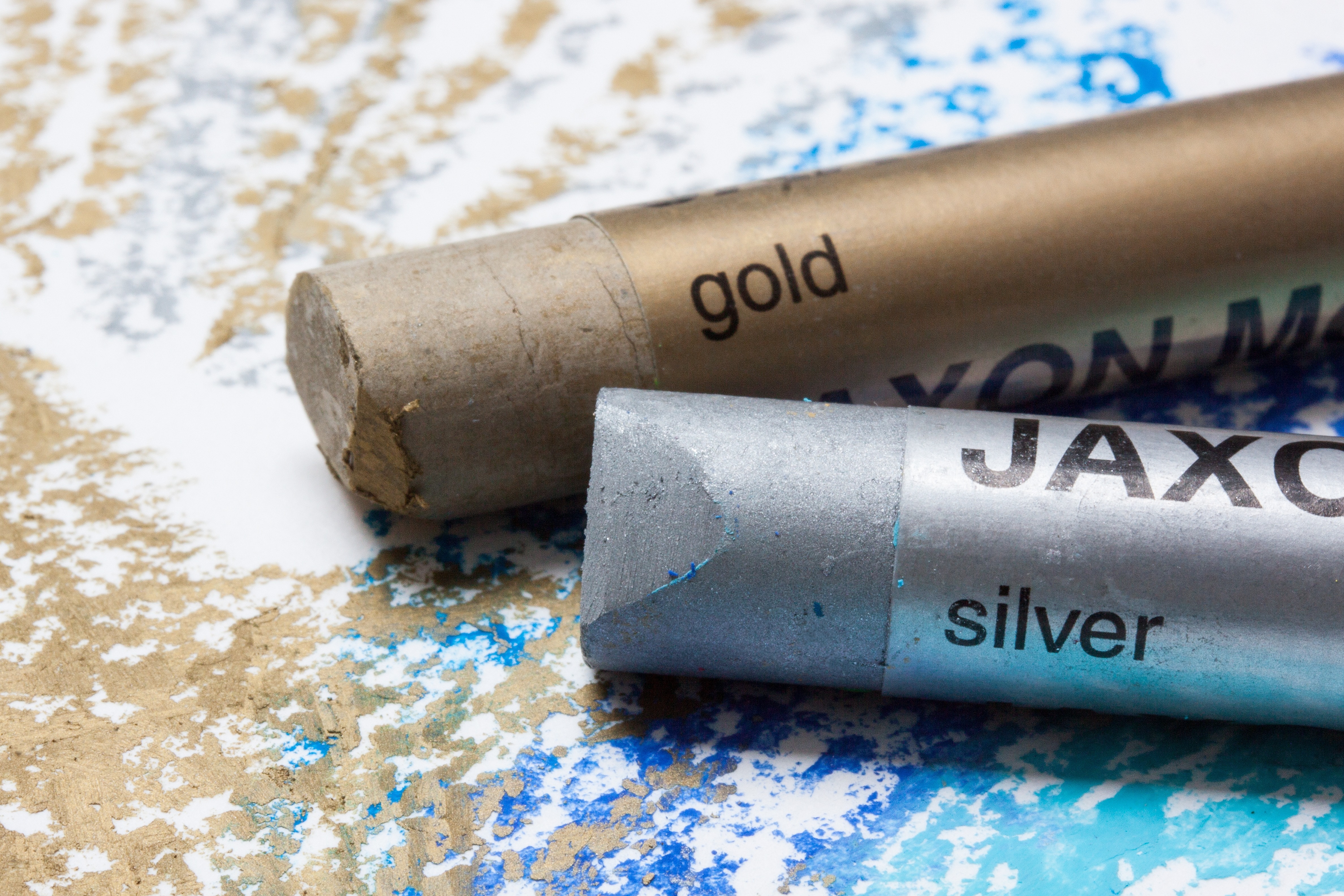 gold and silver pastel crayon
