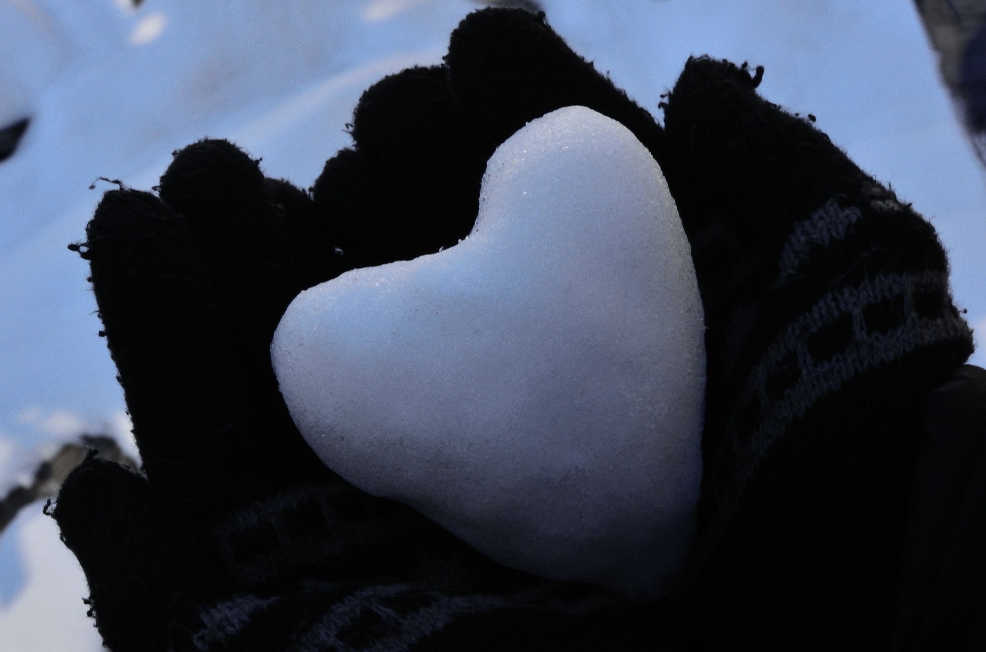 white heart snow