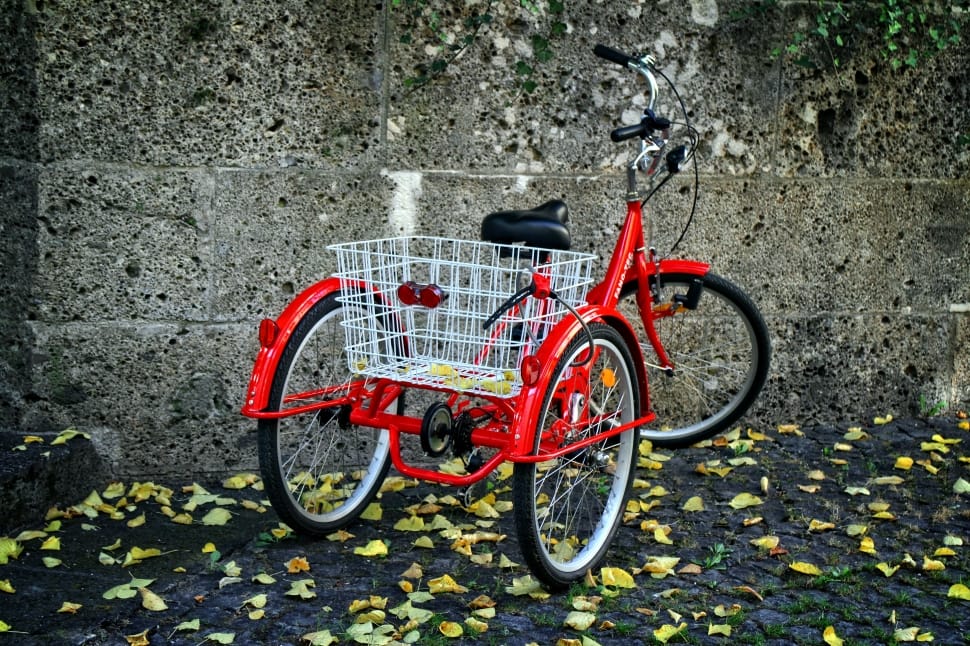red bike preview