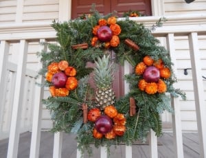 green orange and red wreath thumbnail