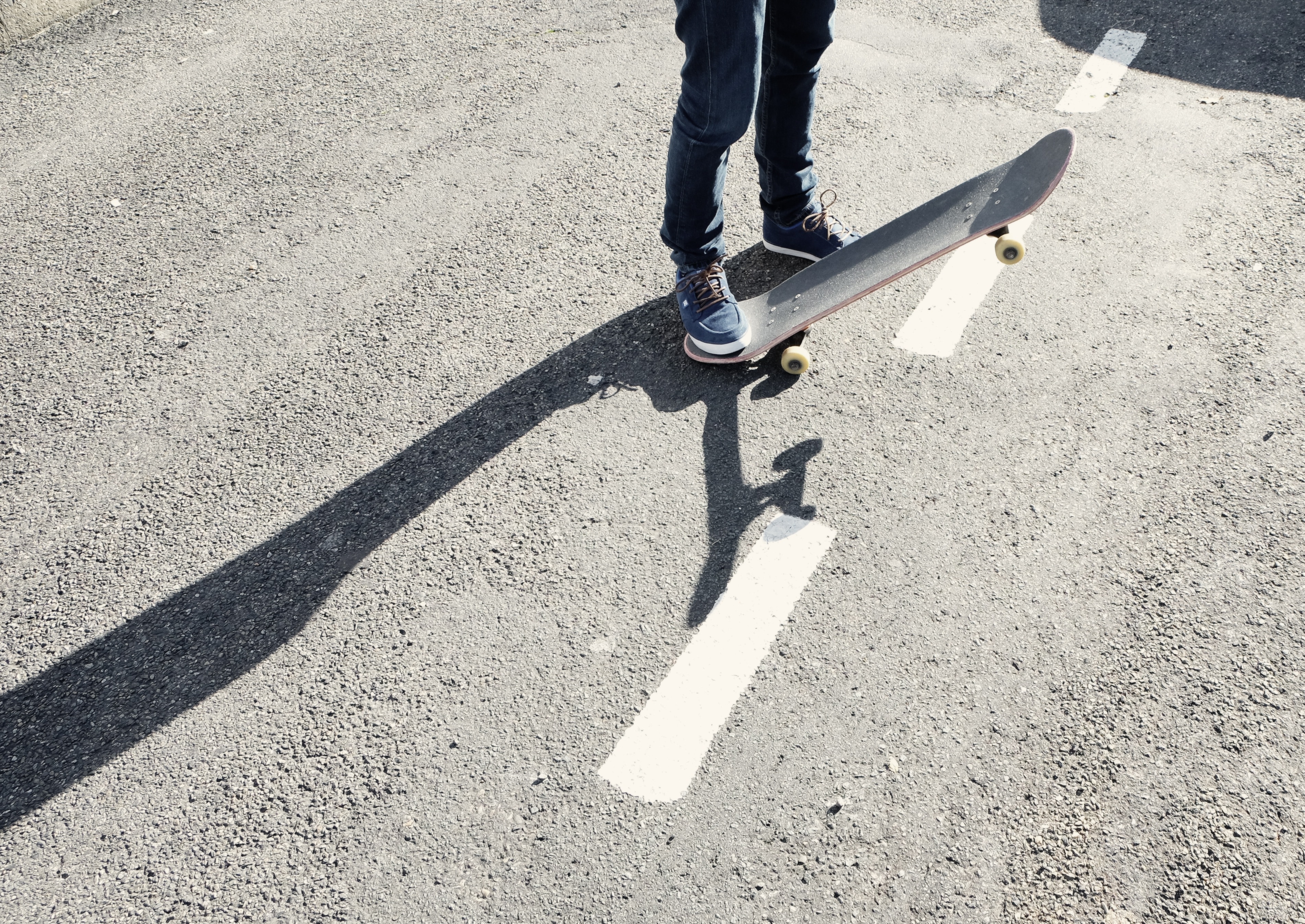 gray skateboard