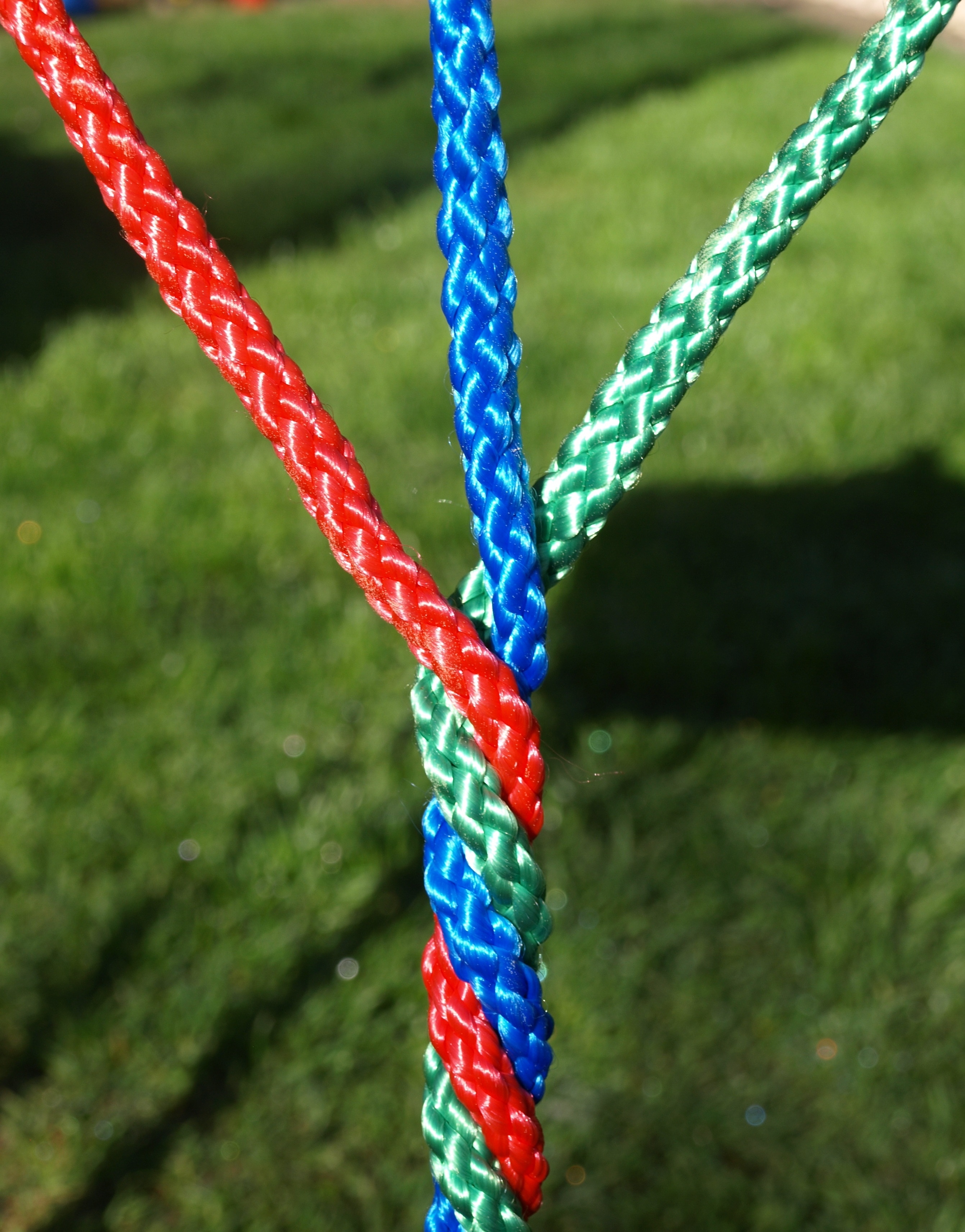 blue green and red rope