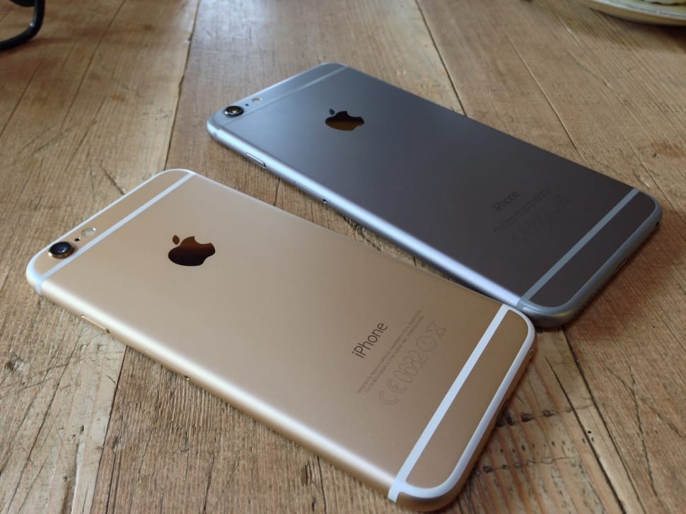 rose gold and space gray iphone 6 preview