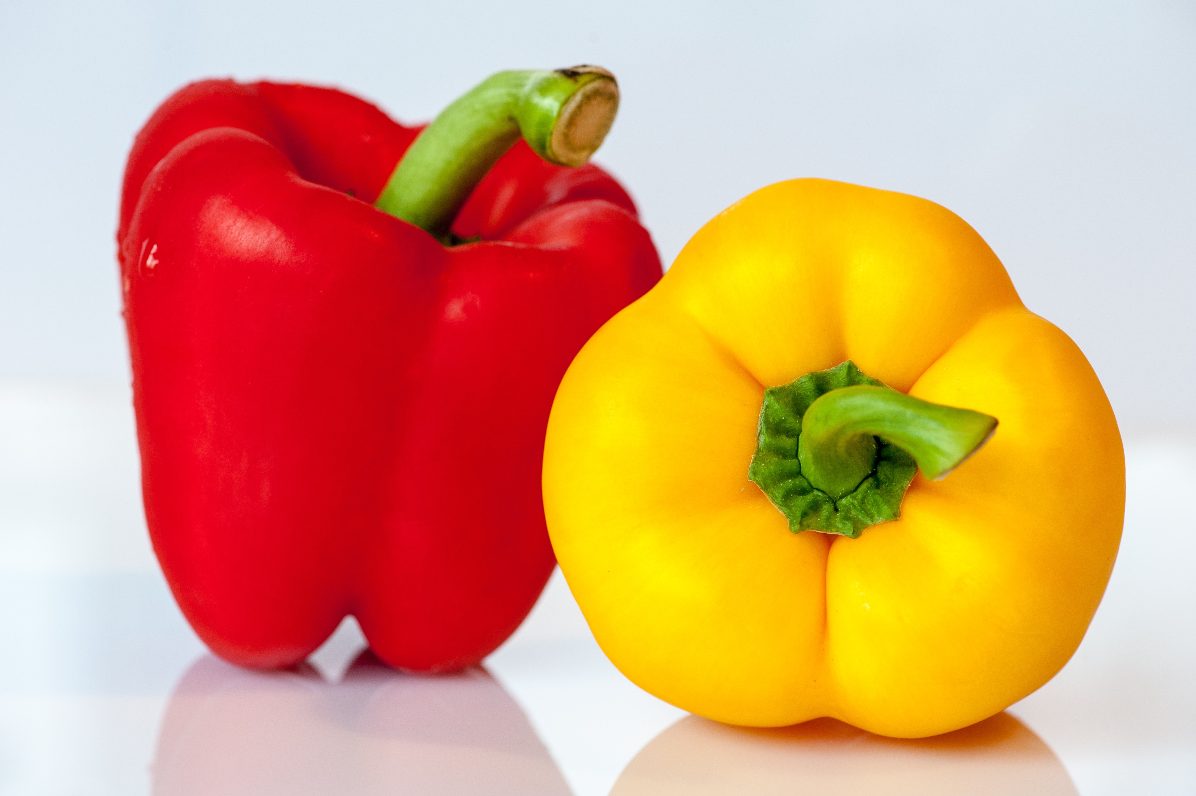red and yellow bell peppers