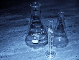two erlenmayer flask and cylinder thumbnail