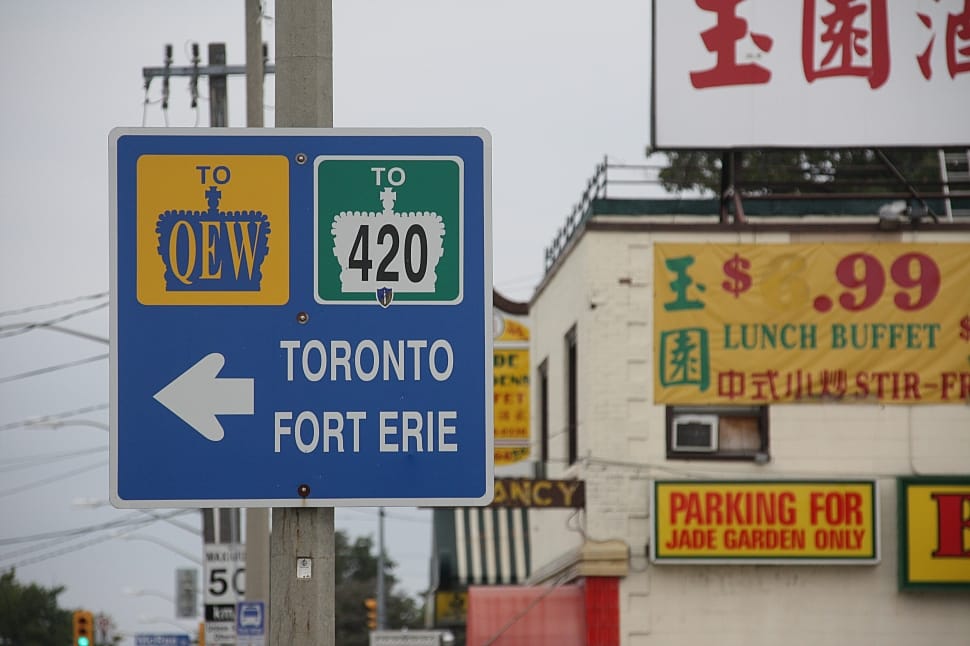 toronto fort erie road signage preview