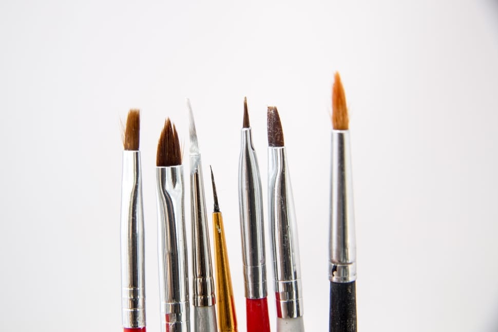assorted paint brushes preview