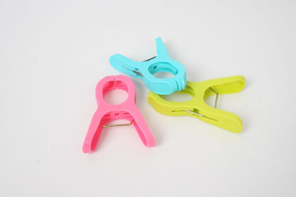 pink teal and yellow plastic clip preview
