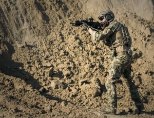 men's desert camouflage army uniform thumbnail