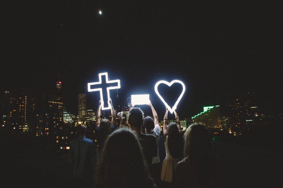 heart and cross lighted decor preview