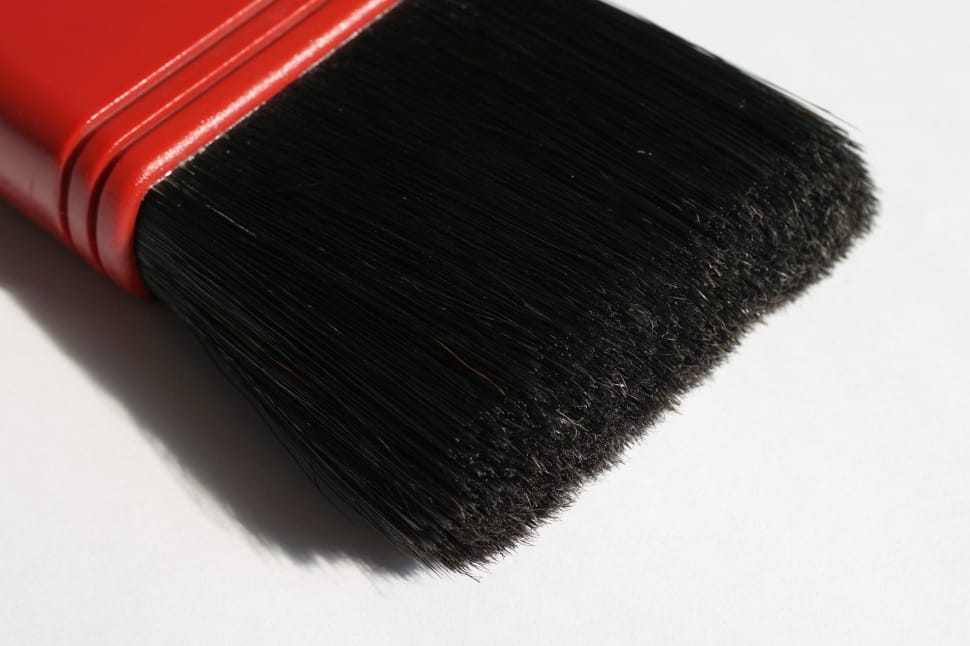red handled brush preview