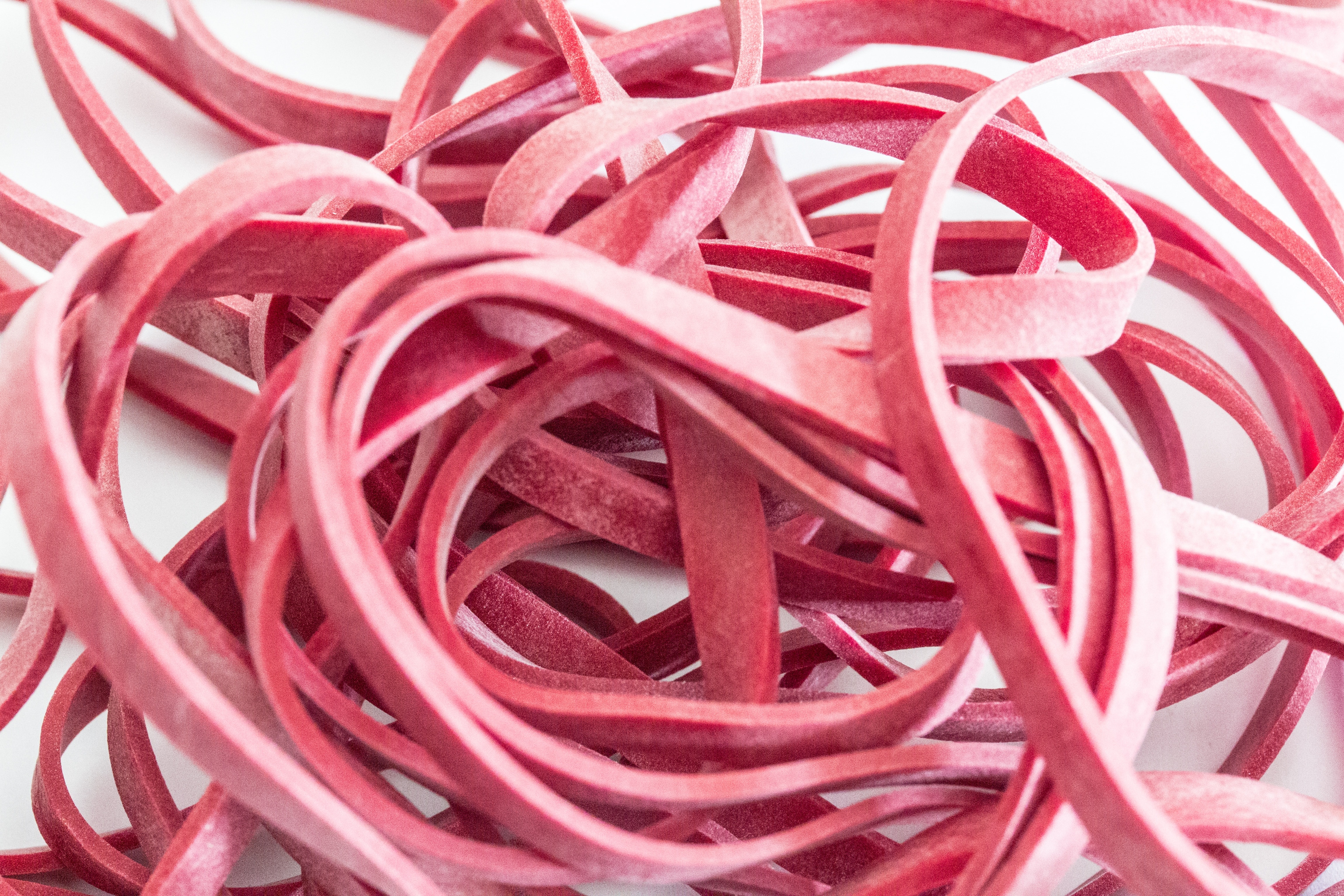 red rubber band