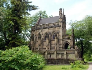 Structure, Dexter Mausoleum, Cemetery, tree, history thumbnail