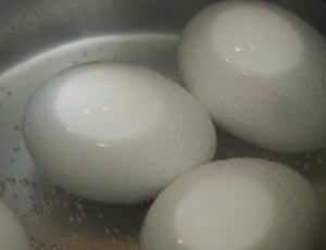3 chicken eggs thumbnail