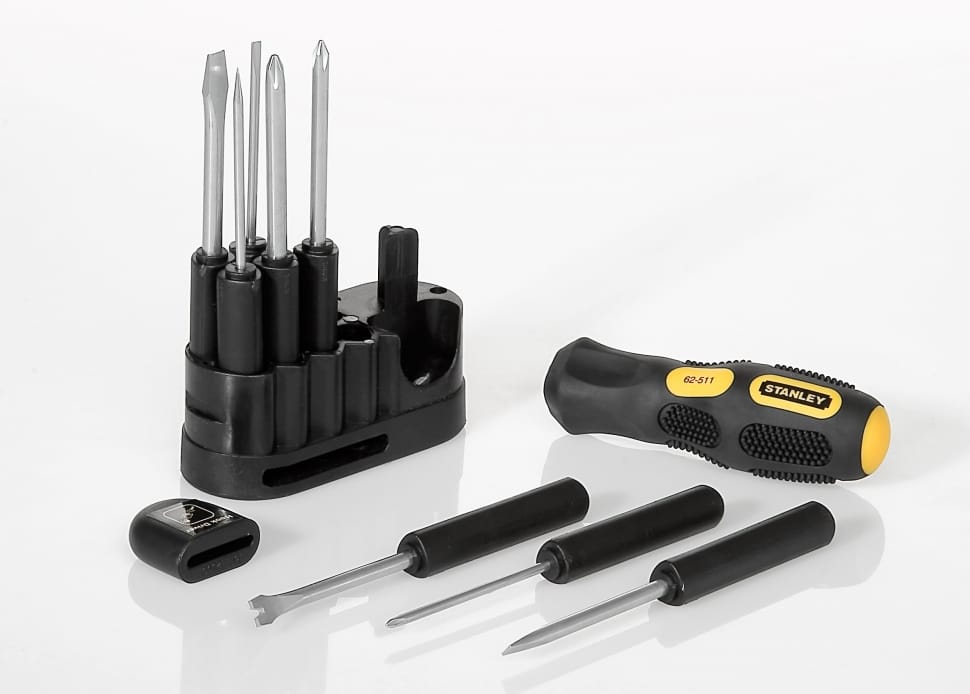 black stanley screw set preview