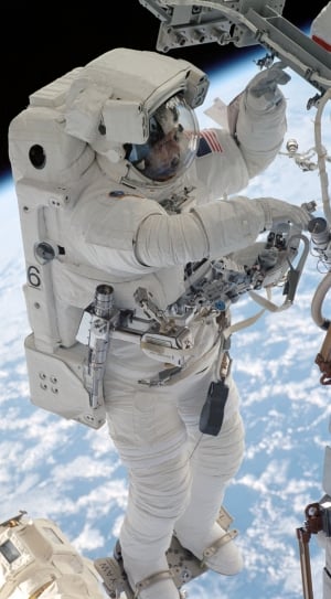 Astronaut, Spacewalk, Spacecraft, Space, one man only, only men thumbnail
