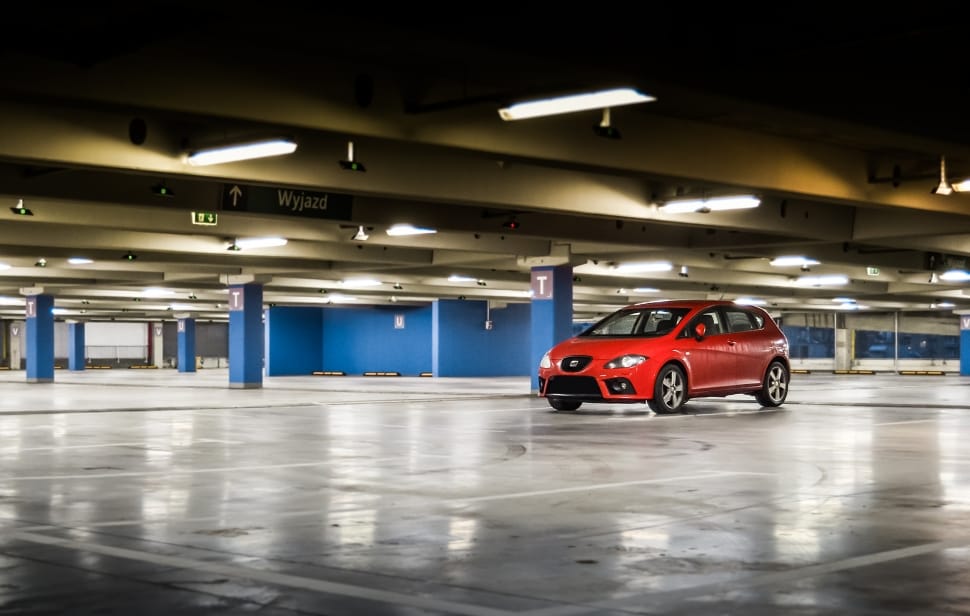 red seat motors 5 door hatchback preview